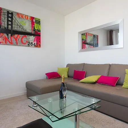 Cote Port Apartment *